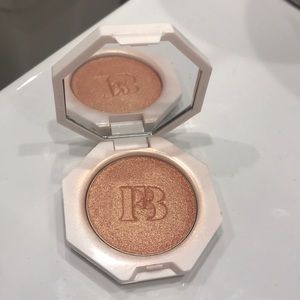 Killawatt Hustla Baby Highlighter by Fenty Beauty